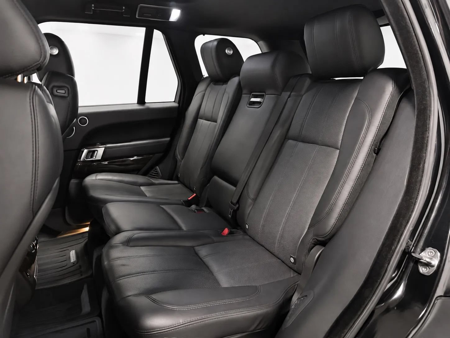 Used 2014 Land Rover Range Rover Supercharged AWD/4WD image 15