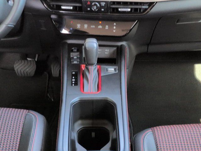 Used 2025 Nissan Kicks SR FWD image 18