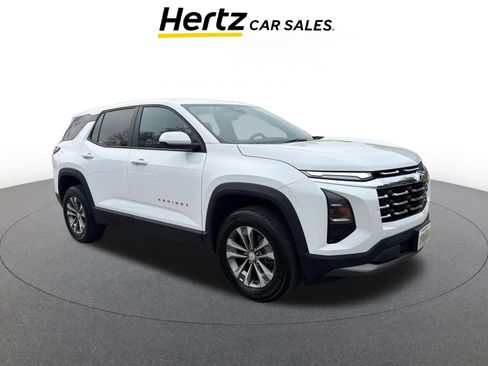 Used 2025 Chevrolet Equinox LT image 1