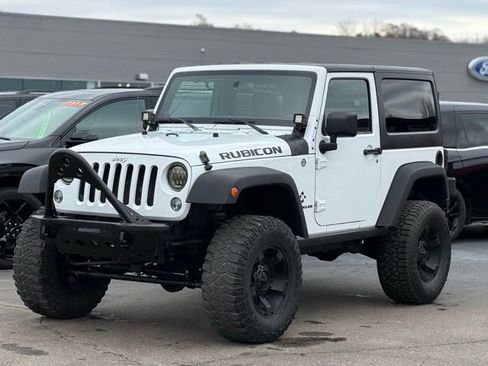 Used 2011 Jeep Wrangler Rubicon w/ PWR Convenience Group image 27