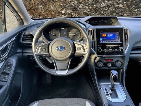 Used 2019 Subaru Crosstrek 2.0i Premium w/ Eyesight System image 5