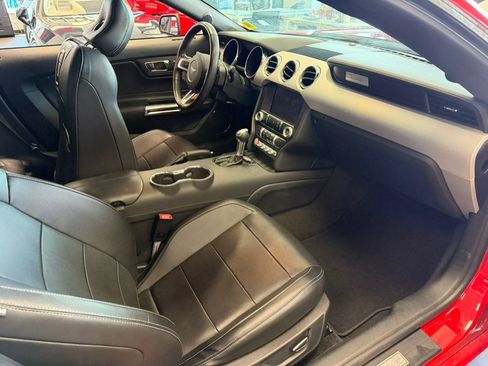 Used 2015 Ford Mustang Premium RWD image 26