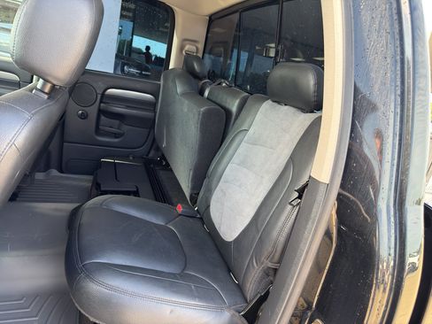 Used 2004 Dodge Ram 1500 Truck SLT w/ Trailer Tow Group AWD/4WD image 4