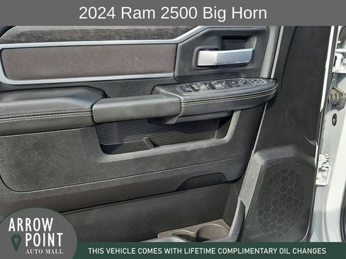 Used 2024 RAM 2500 Big Horn AWD/4WD image 21