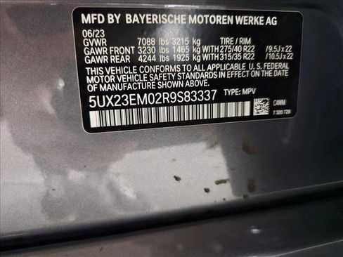 Certified 2024 BMW X7 xDrive40i w/ M Sport Package AWD/4WD image 24