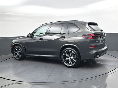New 2026 BMW X5 xDrive40i w/ M Sport Package image 6