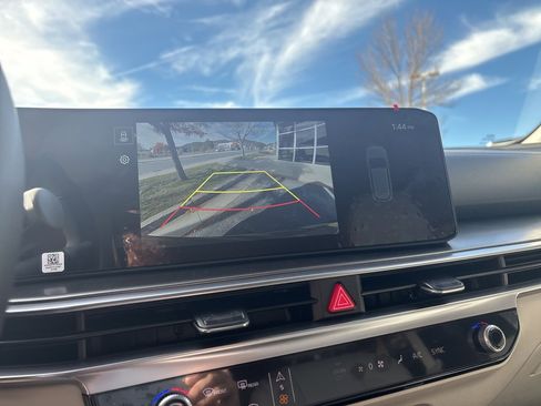 New 2026 Kia Sorento EX image 18