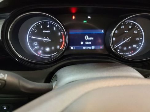 Used 2023 Buick Encore GX Preferred w/ Cold Weather Comfort Package image 12