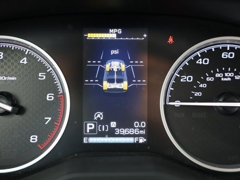 Used 2020 Subaru Forester Limited image 29