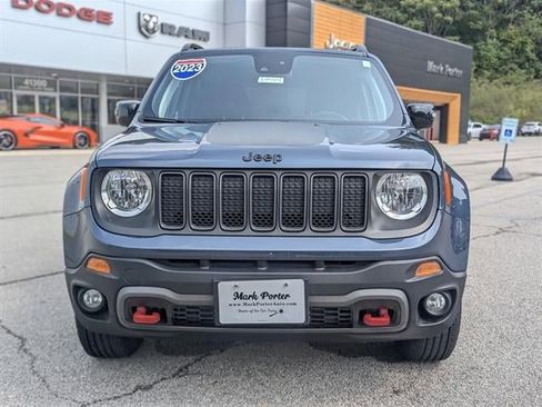 Used 2023 Jeep Renegade Trailhawk AWD/4WD image 15