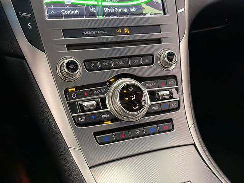 Used 2019 Lincoln MKZ Reserve image 25