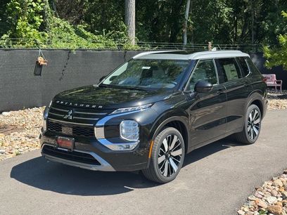 New 2025 Mitsubishi Outlander AWD