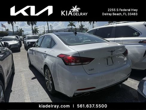 Used 2020 Genesis G80 5.0 Ultimate RWD image 8