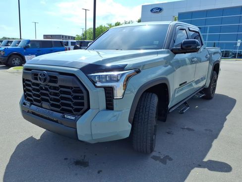 Used 2025 Toyota Tundra Limited w/ TRD Off-Road Package AWD/4WD image 7