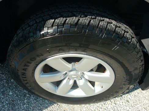 Used 2008 Nissan Titan LE RWD image 44