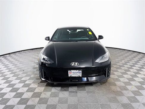 Used 2025 Hyundai Ioniq 6 SE image 7