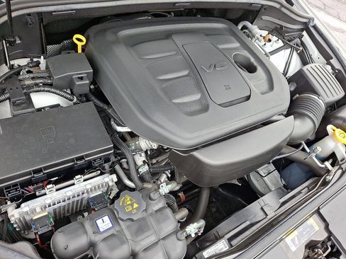 Certified 2021 Jeep Grand Cherokee Trailhawk w/ Trailhawk Luxury Group image 31