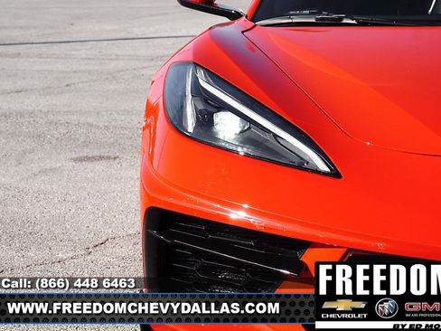 Certified 2023 Chevrolet Corvette Stingray Premium Conv w/ Z51 Performance Package image 38