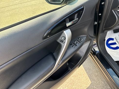 Used 2025 Mitsubishi Eclipse Cross AWD image 11