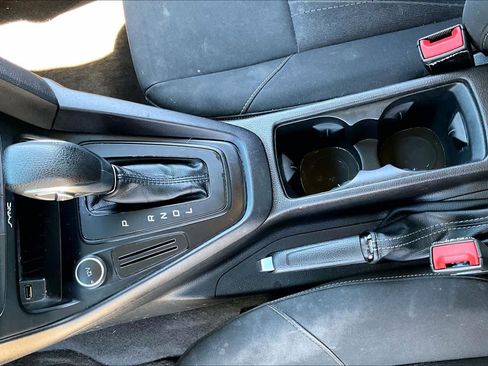 Used 2015 Ford Focus S FWD image 15