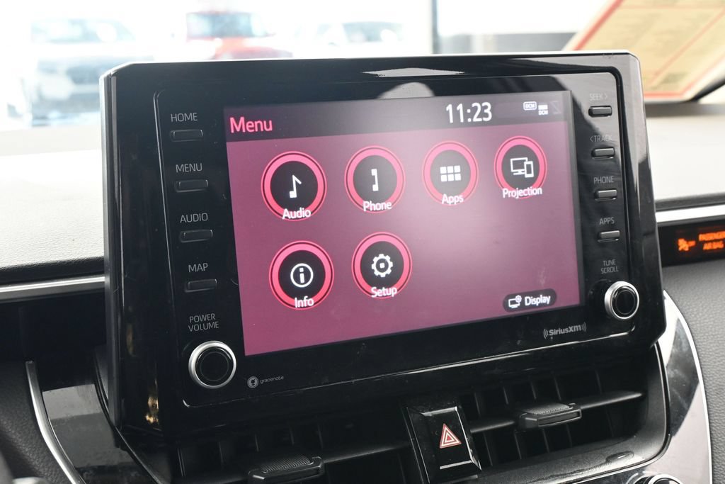 Used 2022 Toyota Corolla LE FWD image 19