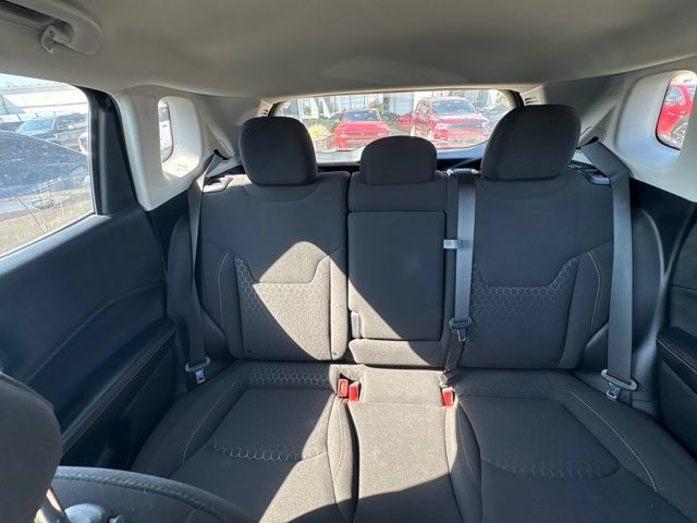 Used 2021 Jeep Compass Sport AWD/4WD image 11