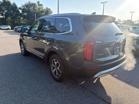 Certified 2022 Kia Telluride EX FWD image 7