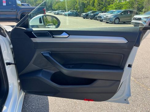 Used 2019 Volkswagen Arteon SEL FWD image 30