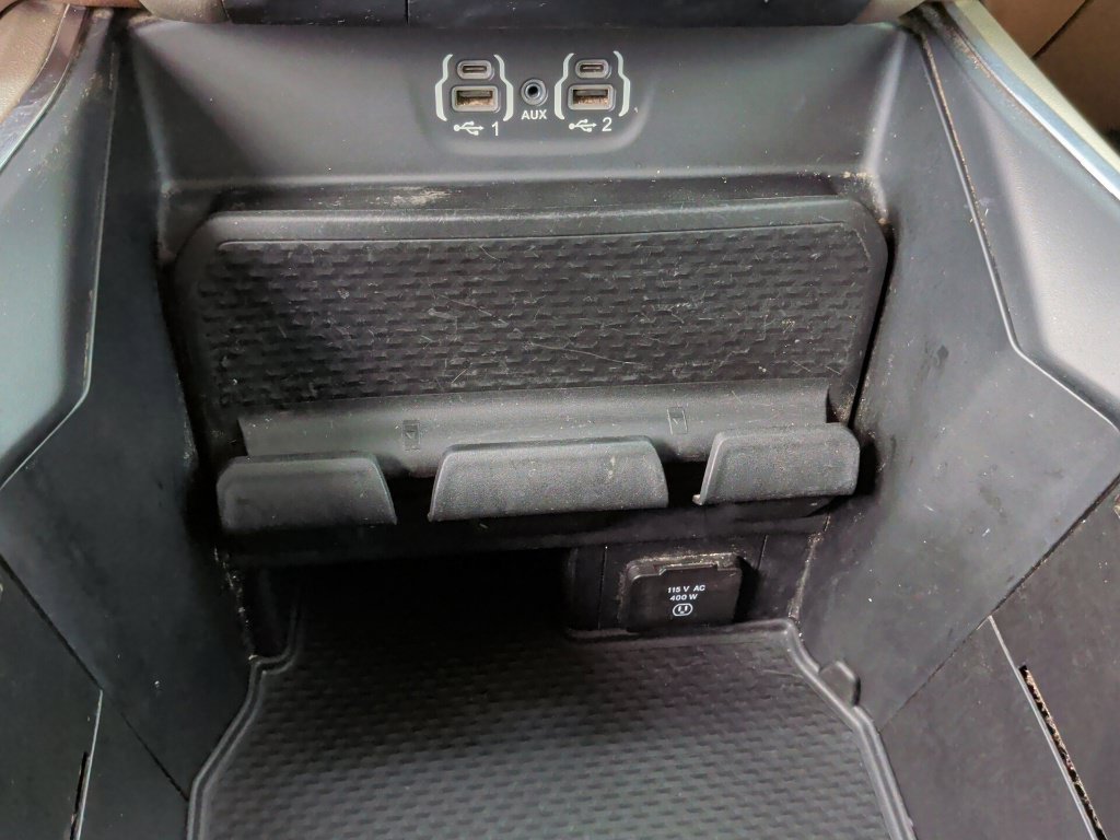 Used 2020 RAM 1500 Laramie RWD image 34