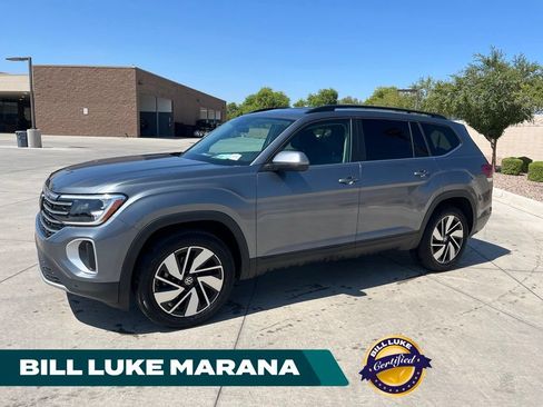 Used 2025 Volkswagen Atlas SE AWD/4WD image 1