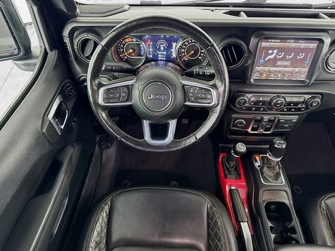 Used 2021 Jeep Wrangler Unlimited Sahara image 26