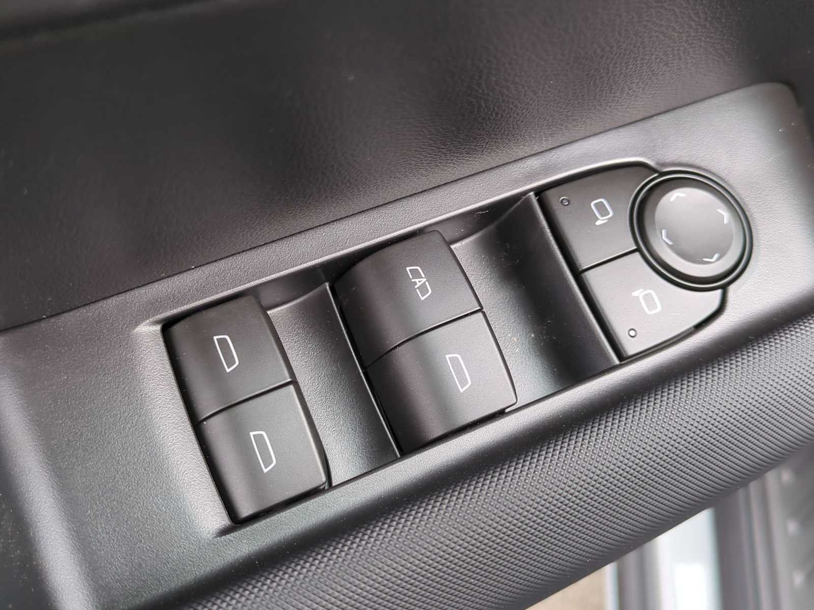 New 2026 Chevrolet Colorado Z71 AWD/4WD image 11