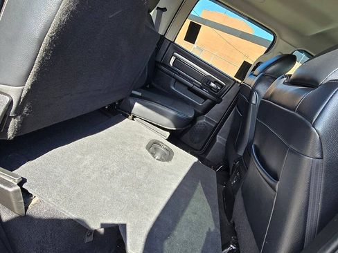 Used 2018 RAM 2500 Big Horn w/ Sport Appearance Group AWD/4WD image 8