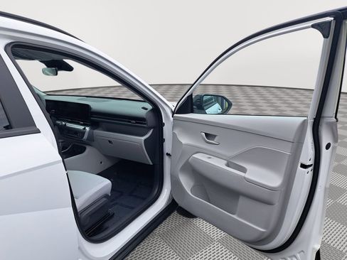 New 2026 Hyundai Kona SEL Sport image 17