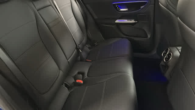 Certified 2026 Mercedes-Benz GLC 300 4MATIC image 32