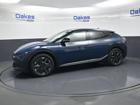 New 2026 Kia EV6 Light RWD image 4