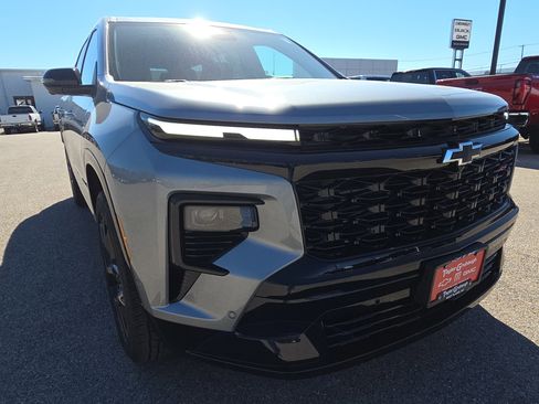 New 2026 Chevrolet Traverse RS image 11