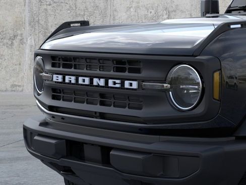 New 2026 Ford Bronco 2-Door AWD/4WD image 19