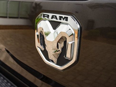 Used 2021 RAM 1500 Laramie w/ Sport Appearance Package AWD/4WD image 17