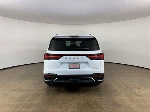 Used 2024 Lexus LX 600 F Sport image 34