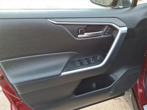 Used 2024 Toyota RAV4 XLE Premium image 12