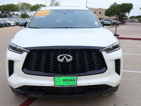 Used 2025 INFINITI QX60 Luxe w/ Black Edition image 4