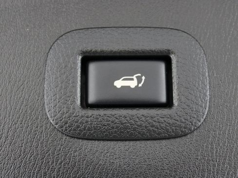 Used 2019 Nissan Armada SL w/ Premium Package image 74