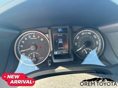 Used 2023 Toyota Tacoma TRD Sport w/ Advanced Technology Package AWD/4WD image 5