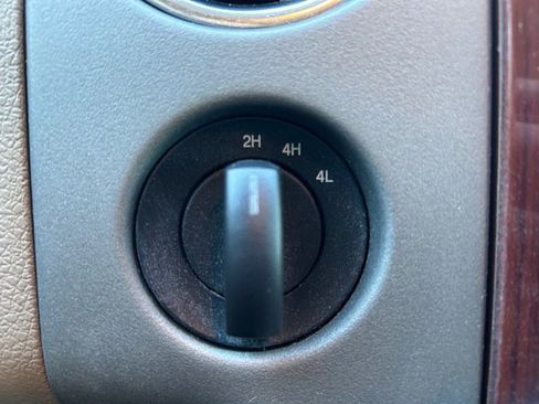 Used 2007 Ford F150 XLT image 26