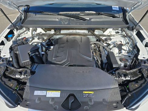 Certified 2025 Audi Q5 Premium w/ Convenience Package image 9