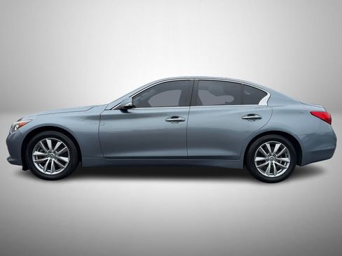 Used 2016 INFINITI Q50 2.0t w/ Moonroof Package AWD/4WD image 5