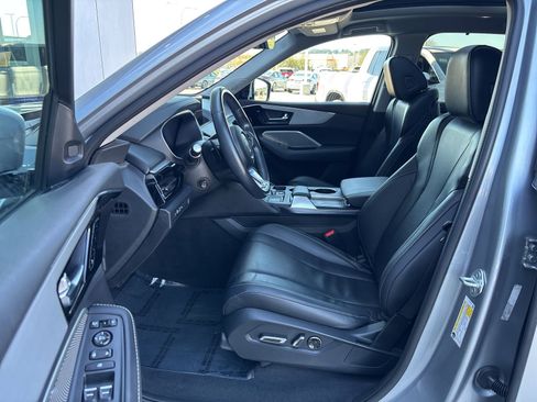 Used 2023 Acura MDX FWD w/ Technology Package image 10