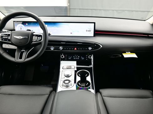 New 2026 Genesis GV70 2.5T image 9