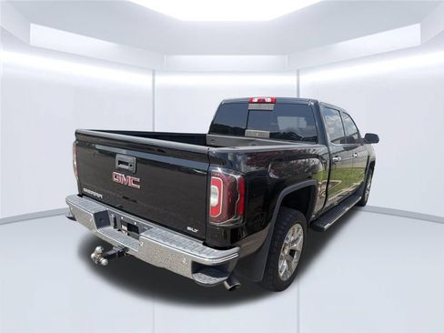 Used 2018 GMC Sierra 1500 SLT AWD/4WD image 3